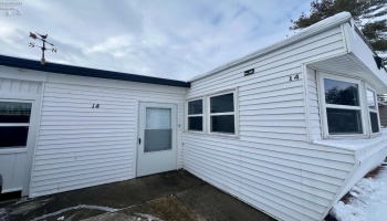 60 State Route 101, Tiffin, 44883, 1 Bedroom Bedrooms, ,1 BathroomBathrooms,Residential,For Sale,State Route 101,20254846 60 State Route 101, Tiffin, 44883, 1 Bedroom Bedrooms, ,1 BathroomBathrooms,Residential,For Sale,State Route 101,20254846