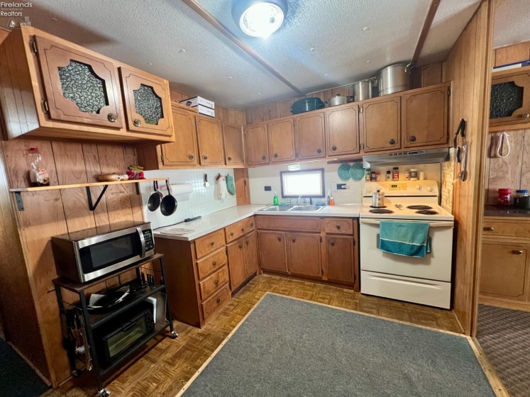 60 State Route 101, Tiffin, 44883, 1 Bedroom Bedrooms, ,1 BathroomBathrooms,Residential,For Sale,State Route 101,20254846