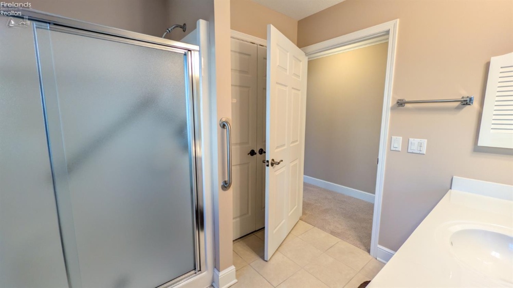 709 Vineyard Circle, Port Clinton, 43452, 3 Bedrooms Bedrooms, ,3 BathroomsBathrooms,Residential,For Sale,Vineyard,20254797