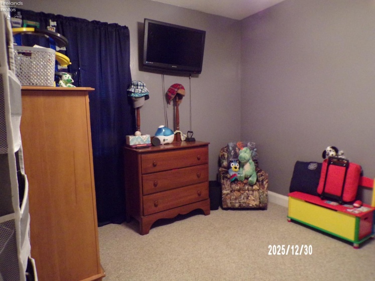 1006 Birdseye Boulevard, Fremont, 43420, 3 Bedrooms Bedrooms, ,2 BathroomsBathrooms,Residential,For Sale,Birdseye,20254821