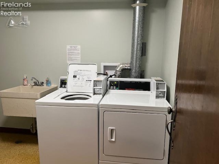 119 Stonyridge Drive, Sandusky, 44870, 2 Bedrooms Bedrooms, ,1 BathroomBathrooms,Residential,For Sale,Stonyridge,20254813