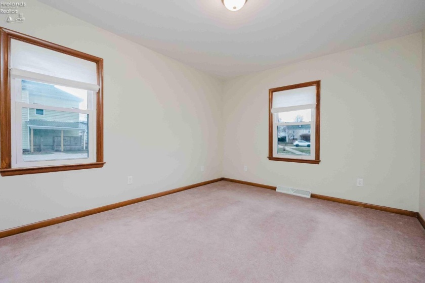 376 Water Street, Tiffin, 44883, 2 Bedrooms Bedrooms, ,1 BathroomBathrooms,Residential,For Sale,Water,20254823