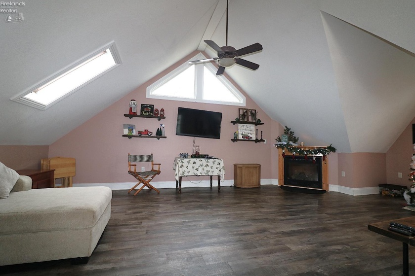 23 Norwood Avenue, Norwalk, 44857, 4 Bedrooms Bedrooms, ,3 BathroomsBathrooms,Residential,For Sale,Norwood,20254742