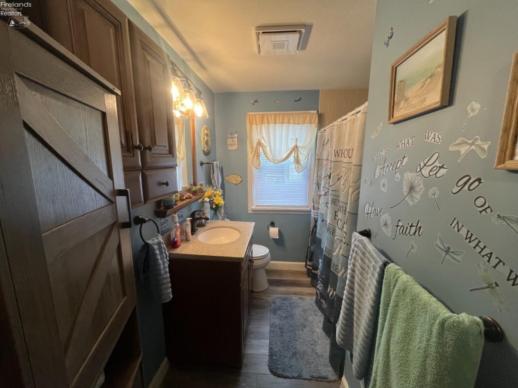 155 Woodlawn Avenue, Norwalk, 44857, 2 Bedrooms Bedrooms, ,1 BathroomBathrooms,Residential,For Sale,Woodlawn,20254854