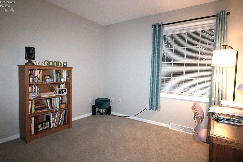 102 Fairway Circle, Norwalk, 44857, 4 Bedrooms Bedrooms, ,2 BathroomsBathrooms,Residential,For Sale,Fairway,20254841