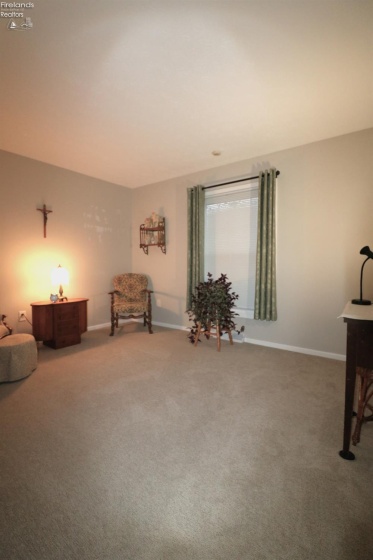 102 Fairway Circle, Norwalk, 44857, 4 Bedrooms Bedrooms, ,2 BathroomsBathrooms,Residential,For Sale,Fairway,20254841