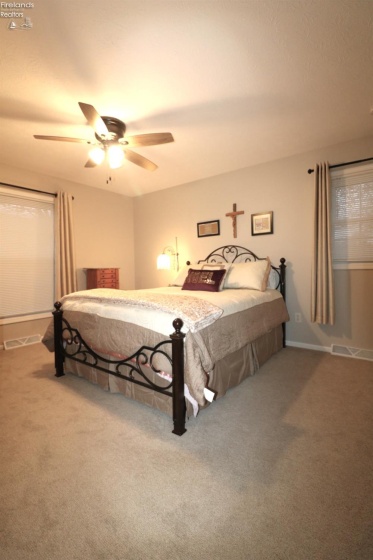 102 Fairway Circle, Norwalk, 44857, 4 Bedrooms Bedrooms, ,2 BathroomsBathrooms,Residential,For Sale,Fairway,20254841