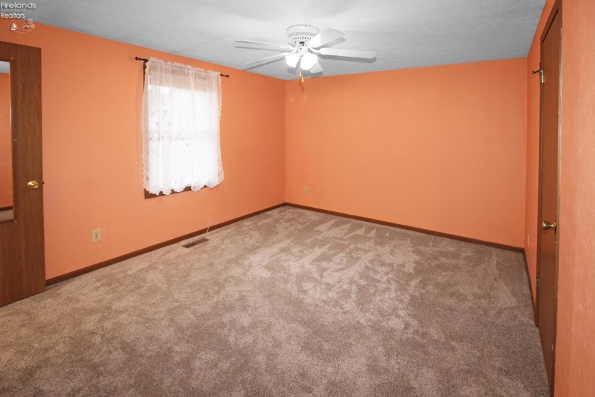 2029 Catawba Road, Port Clinton, 43452, 3 Bedrooms Bedrooms, ,2 BathroomsBathrooms,Residential,For Sale,Catawba,20260003