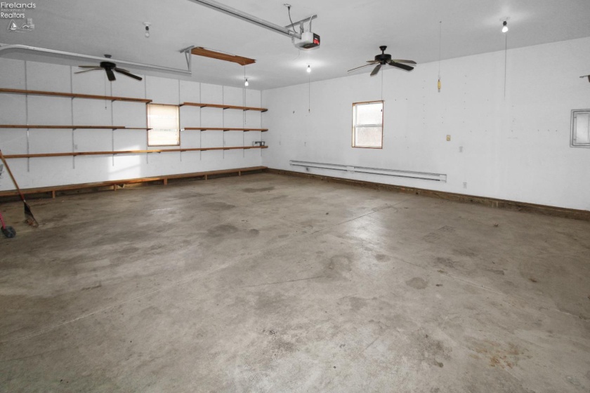 2029 Catawba Road, Port Clinton, 43452, 3 Bedrooms Bedrooms, ,2 BathroomsBathrooms,Residential,For Sale,Catawba,20260003