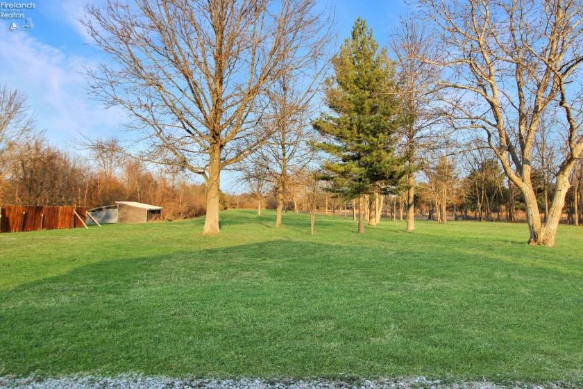 2029 Catawba Road, Port Clinton, 43452, 3 Bedrooms Bedrooms, ,2 BathroomsBathrooms,Residential,For Sale,Catawba,20260003