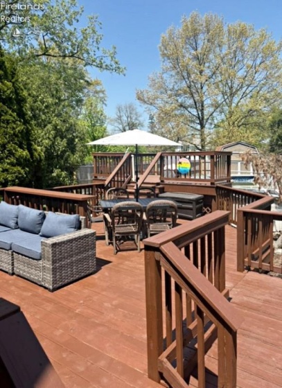 73 Siesta Drive, Tiffin, 44883, 3 Bedrooms Bedrooms, ,3 BathroomsBathrooms,Residential,For Sale,Siesta Drive,20254835