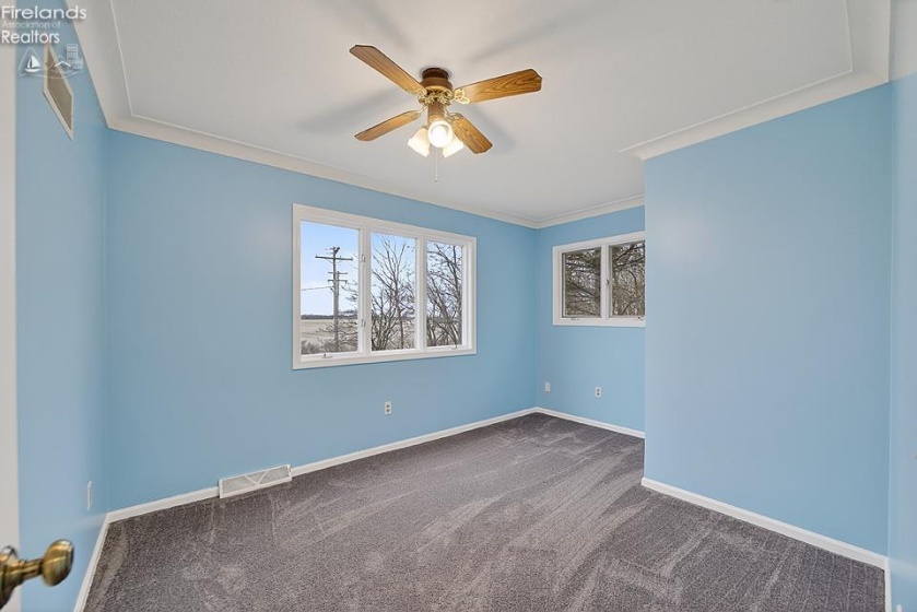 19245 Brillhart Road, Bowling Green, 43402, 4 Bedrooms Bedrooms, ,3 BathroomsBathrooms,Residential,For Sale,Brillhart,20254802