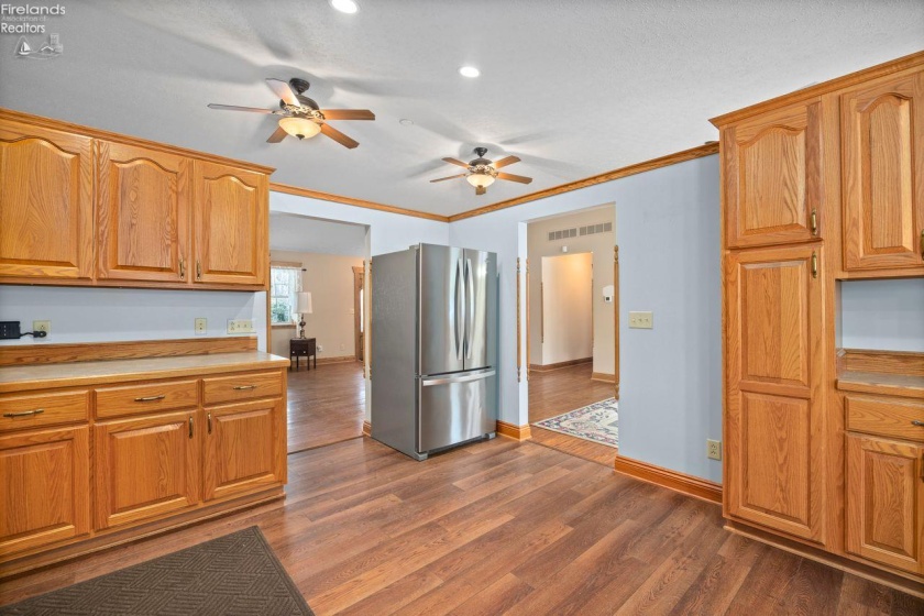 2445 State Route 61, Willard, 44890, 3 Bedrooms Bedrooms, ,3 BathroomsBathrooms,Residential,For Sale,State Route 61,20254803