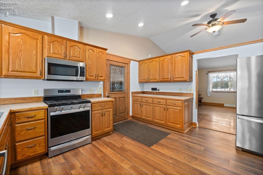 2445 State Route 61, Willard, 44890, 3 Bedrooms Bedrooms, ,3 BathroomsBathrooms,Residential,For Sale,State Route 61,20254803