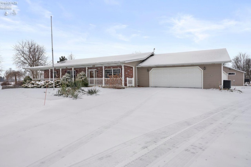 2445 State Route 61, Willard, 44890, 3 Bedrooms Bedrooms, ,3 BathroomsBathrooms,Residential,For Sale,State Route 61,20254803