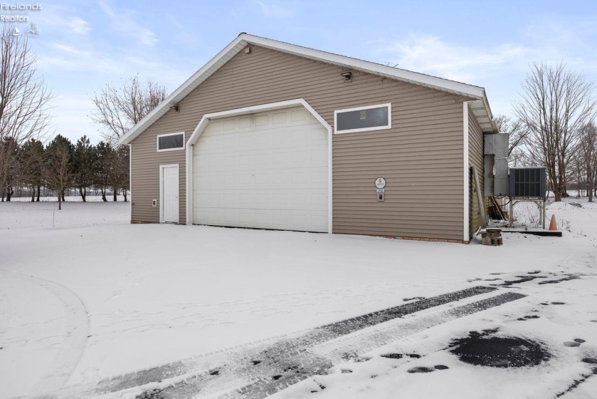 2445 State Route 61, Willard, 44890, 3 Bedrooms Bedrooms, ,3 BathroomsBathrooms,Residential,For Sale,State Route 61,20254803