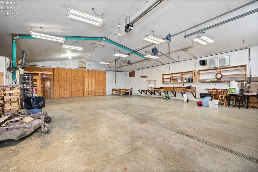 2445 State Route 61, Willard, 44890, 3 Bedrooms Bedrooms, ,3 BathroomsBathrooms,Residential,For Sale,State Route 61,20254803