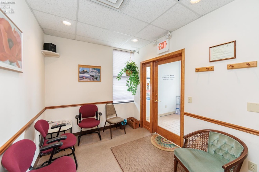 5321 Meadow Lane Court, Sheffield Village, 44035, ,Commercial,For Sale,Meadow Lane Court,20260009