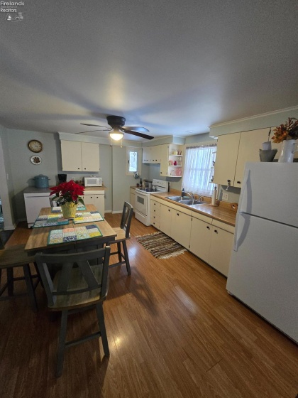 8776 State Route 163, Oak Harbor, 43449, 2 Bedrooms Bedrooms, ,1 BathroomBathrooms,Residential,For Sale,State Route 163,20260010