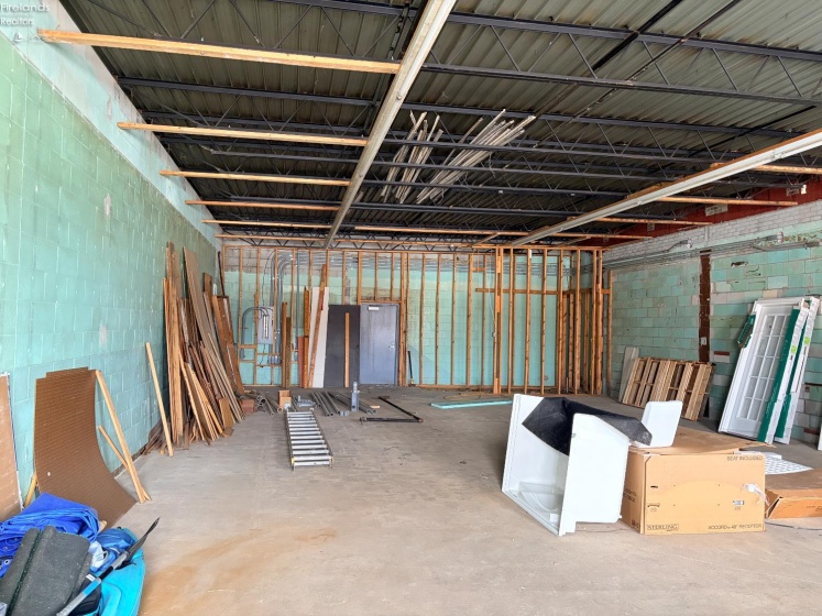 110 Railroad Street, Clyde, 43410, ,Commercial,For Sale,Railroad,20260012