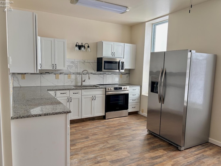 110 Railroad Street, Clyde, 43410, ,Commercial,For Sale,Railroad,20260012