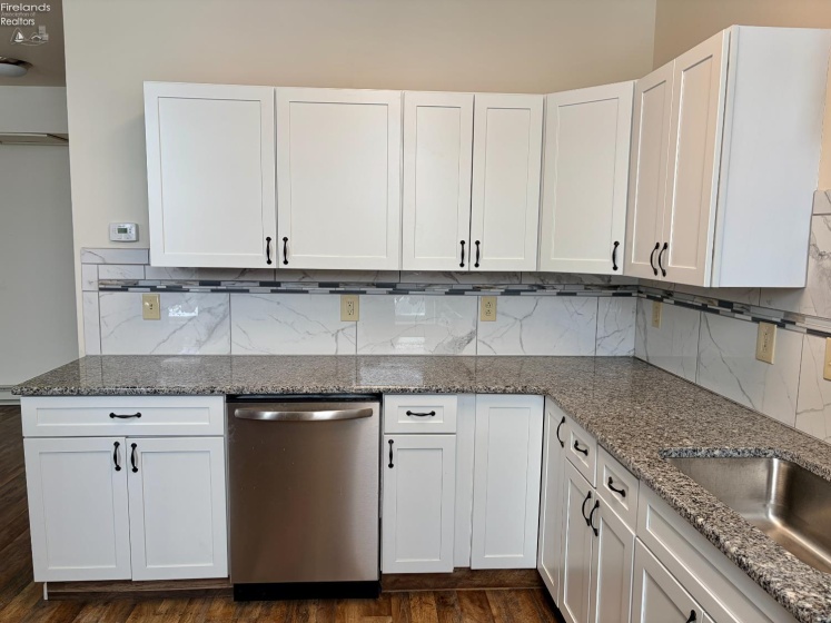 110 Railroad Street, Clyde, 43410, ,Commercial,For Sale,Railroad,20260012