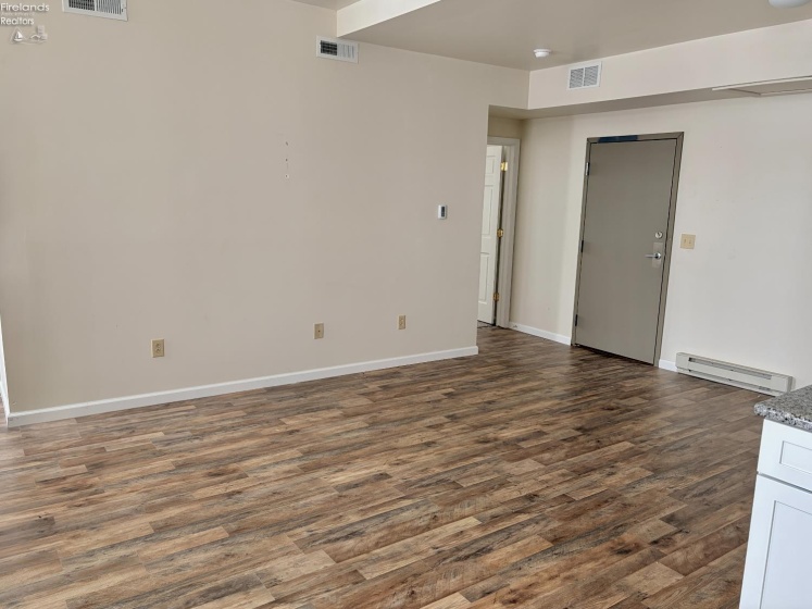 110 Railroad Street, Clyde, 43410, ,Commercial,For Sale,Railroad,20260012