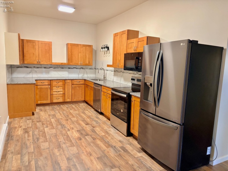 110 Railroad Street, Clyde, 43410, ,Commercial,For Sale,Railroad,20260012