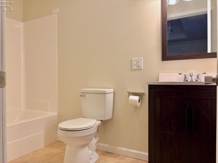 110 Railroad Street, Clyde, 43410, ,Commercial,For Sale,Railroad,20260012