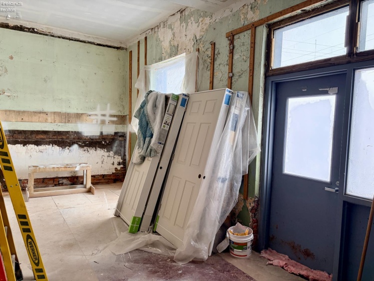 110 Railroad Street, Clyde, 43410, ,Commercial,For Sale,Railroad,20260012