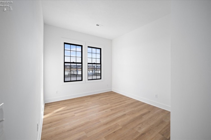 8335 Reserve Way, Marblehead, 43440, 5 Bedrooms Bedrooms, ,5 BathroomsBathrooms,Residential,For Sale,Reserve,20260013