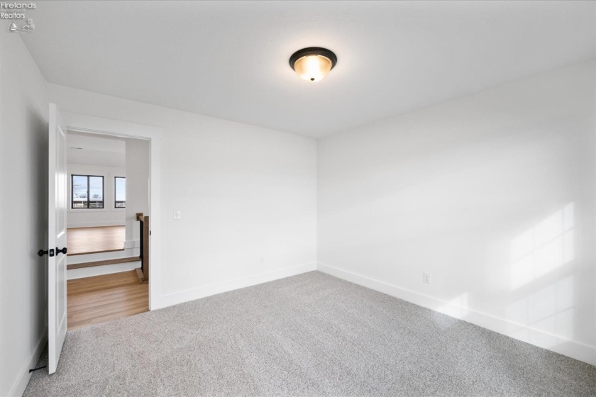 8335 Reserve Way, Marblehead, 43440, 5 Bedrooms Bedrooms, ,5 BathroomsBathrooms,Residential,For Sale,Reserve,20260013