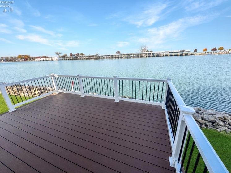 8335 Reserve Way, Marblehead, 43440, 5 Bedrooms Bedrooms, ,5 BathroomsBathrooms,Residential,For Sale,Reserve,20260013