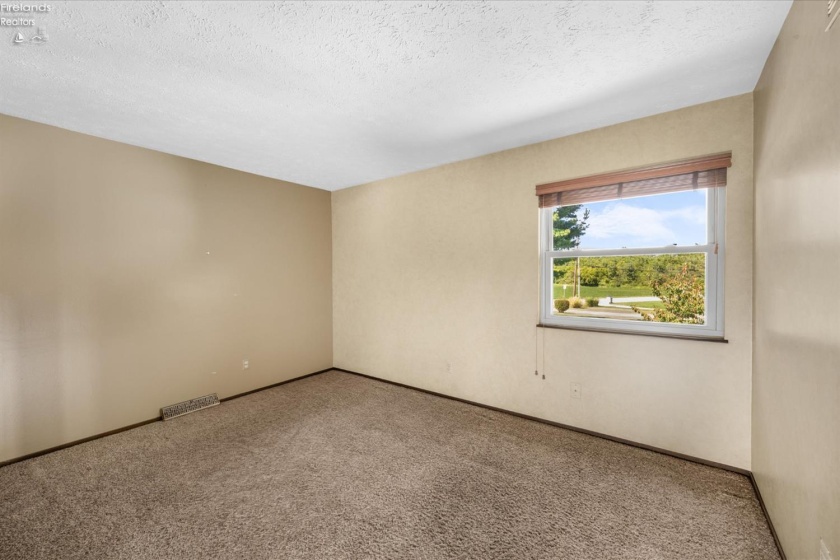 2920 Campbell Street, Sandusky, 44870, 3 Bedrooms Bedrooms, ,3 BathroomsBathrooms,Residential,For Sale,Campbell,20260015