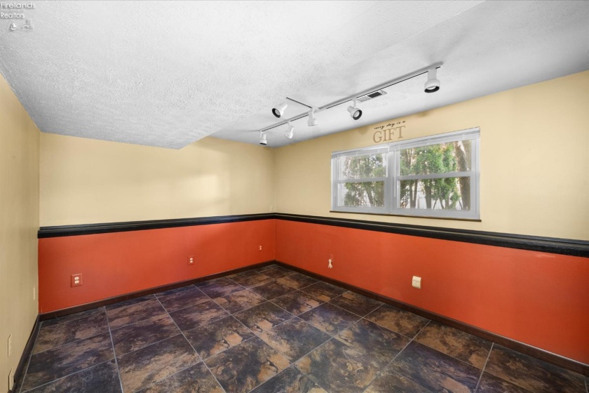 2920 Campbell Street, Sandusky, 44870, 3 Bedrooms Bedrooms, ,3 BathroomsBathrooms,Residential,For Sale,Campbell,20260015