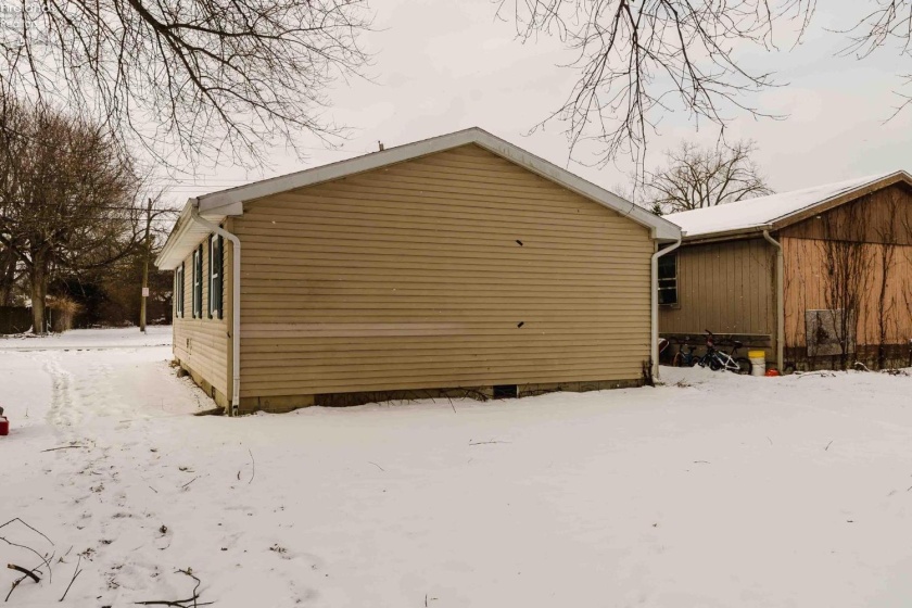 1826 Clay Street, Sandusky, 44870, 3 Bedrooms Bedrooms, ,1 BathroomBathrooms,Residential,For Sale,Clay,20254818