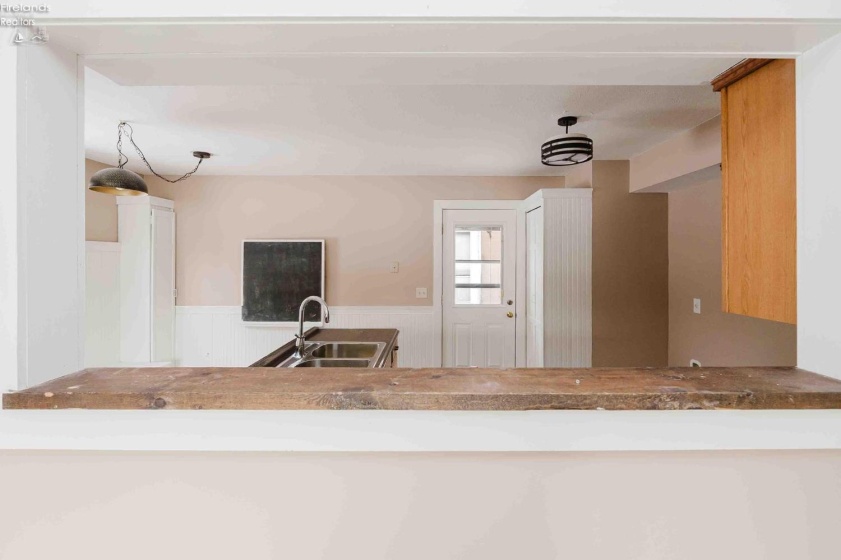 1826 Clay Street, Sandusky, 44870, 3 Bedrooms Bedrooms, ,1 BathroomBathrooms,Residential,For Sale,Clay,20254818