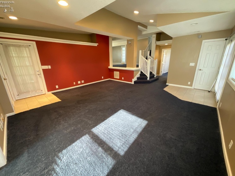 425 Main Street, Gibsonburg, 43431, 3 Bedrooms Bedrooms, ,2 BathroomsBathrooms,Residential,For Sale,Main,20254795