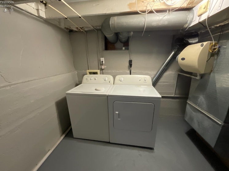 425 Main Street, Gibsonburg, 43431, 3 Bedrooms Bedrooms, ,2 BathroomsBathrooms,Residential,For Sale,Main,20254795