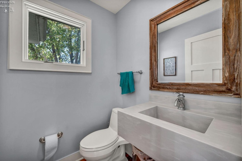 1561 Airline Rd., Put-In-Bay, 43456, 3 Bedrooms Bedrooms, ,3 BathroomsBathrooms,Residential,For Sale,Airline Rd.,20254863