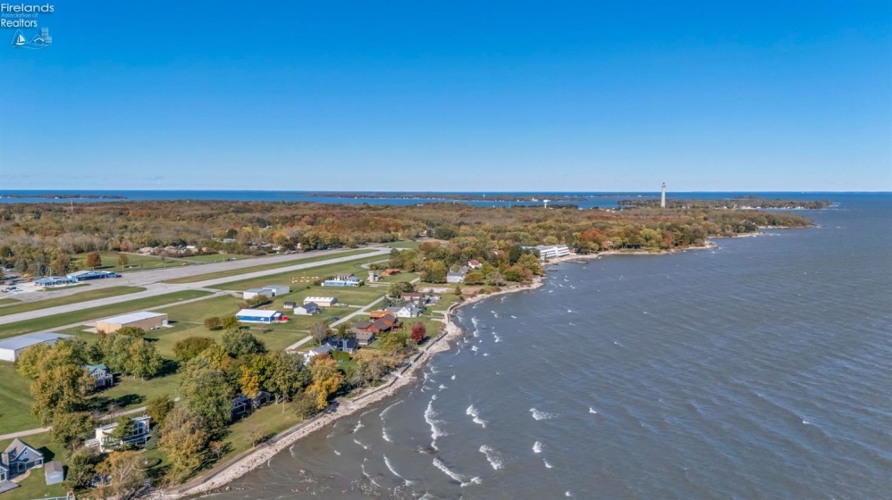 1561 Airline Rd., Put-In-Bay, 43456, 3 Bedrooms Bedrooms, ,3 BathroomsBathrooms,Residential,For Sale,Airline Rd.,20254863