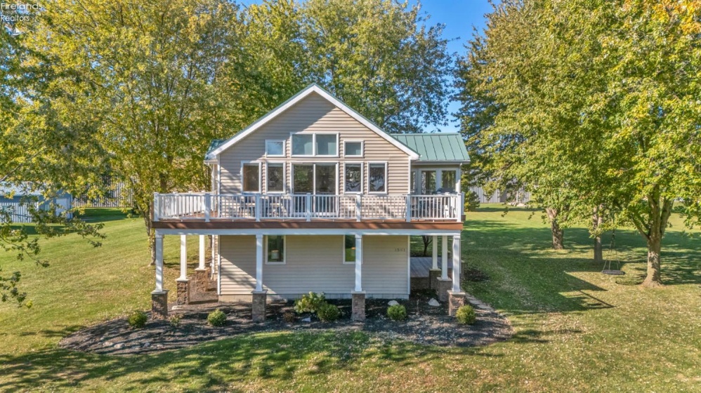 1561 Airline Rd., Put-In-Bay, 43456, 3 Bedrooms Bedrooms, ,3 BathroomsBathrooms,Residential,For Sale,Airline Rd.,20254863
