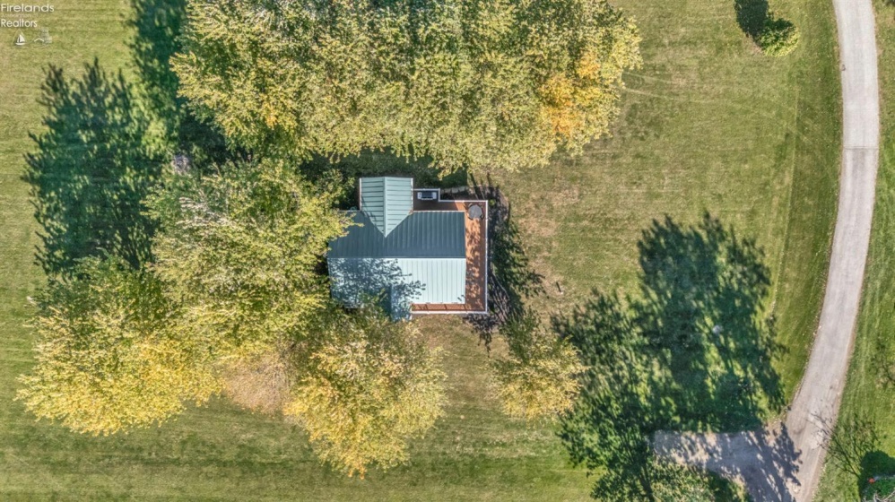 1561 Airline Rd., Put-In-Bay, 43456, 3 Bedrooms Bedrooms, ,3 BathroomsBathrooms,Residential,For Sale,Airline Rd.,20254863