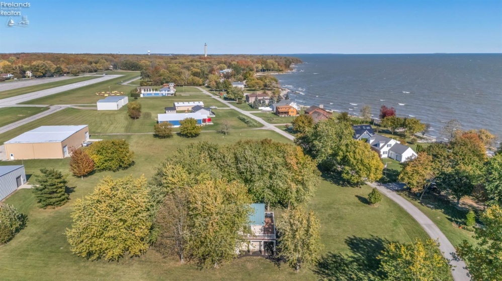 1561 Airline Rd., Put-In-Bay, 43456, 3 Bedrooms Bedrooms, ,3 BathroomsBathrooms,Residential,For Sale,Airline Rd.,20254863