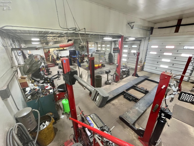 101 Main, Wayne, 43466, ,Commercial,For Sale,Main,20260026