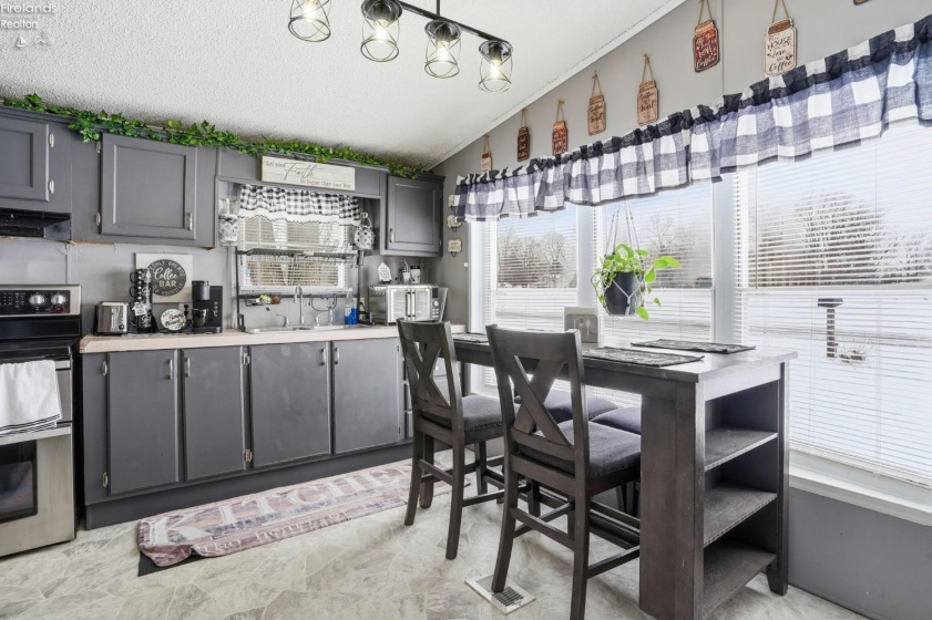 200 Garrett, Nevada, 44849, 3 Bedrooms Bedrooms, ,2 BathroomsBathrooms,Residential,For Sale,Garrett,20260028