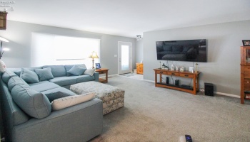 3298 Valley Drive, Port Clinton, 43452, 4 Bedrooms Bedrooms, ,2 BathroomsBathrooms,Residential,For Sale,Valley,20260030