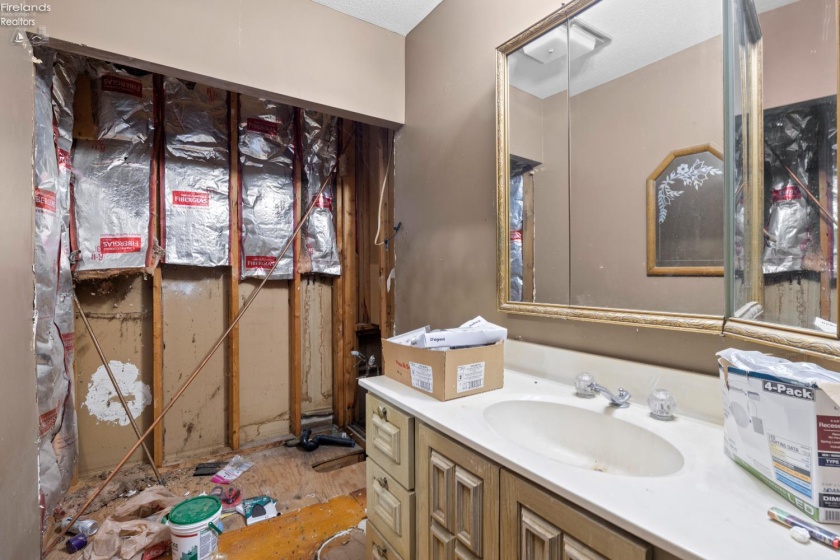 2501 State Route 61, Willard, 44890, 4 Bedrooms Bedrooms, ,3 BathroomsBathrooms,Residential,For Sale,State Route 61,20260004