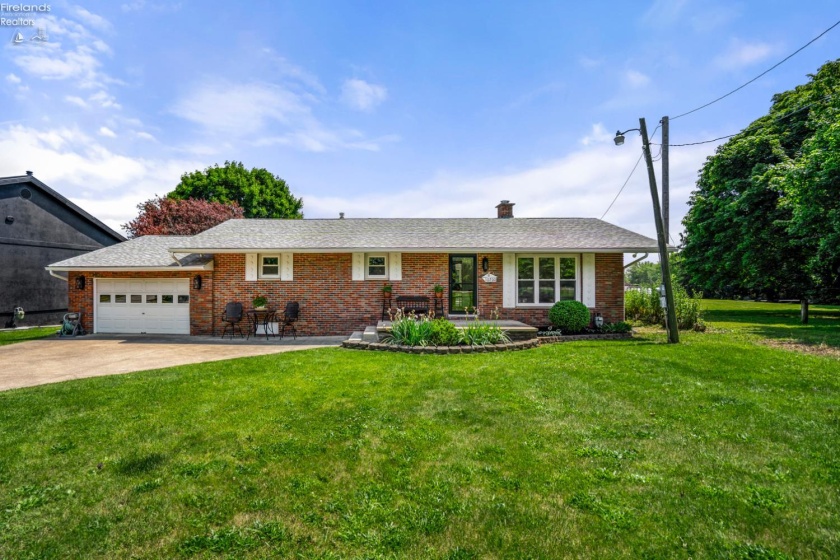 10700 Bayshore Road, Marblehead, 43440, 3 Bedrooms Bedrooms, ,1 BathroomBathrooms,Residential,For Sale,Bayshore,20260024