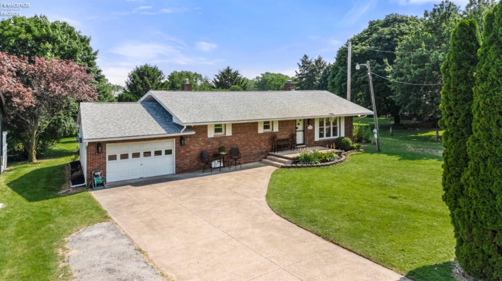 10700 Bayshore Road, Marblehead, 43440, 3 Bedrooms Bedrooms, ,1 BathroomBathrooms,Residential,For Sale,Bayshore,20260024